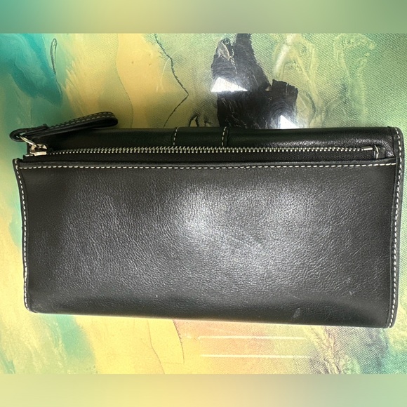 Preloved Coach Daisy Black Genuine Leather Crossbody/Hand Bag and Wallet Set. - Picture 13 of 14